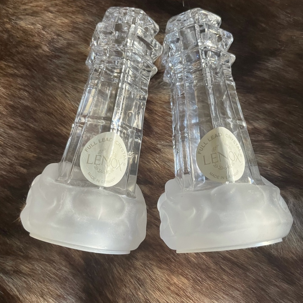 😊Lenox Full Lead Crystal Salt & Pepper Lighthouse